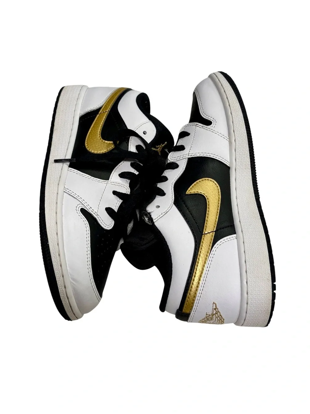 Boys Nike Air Jordan 1 Low Sneakers
